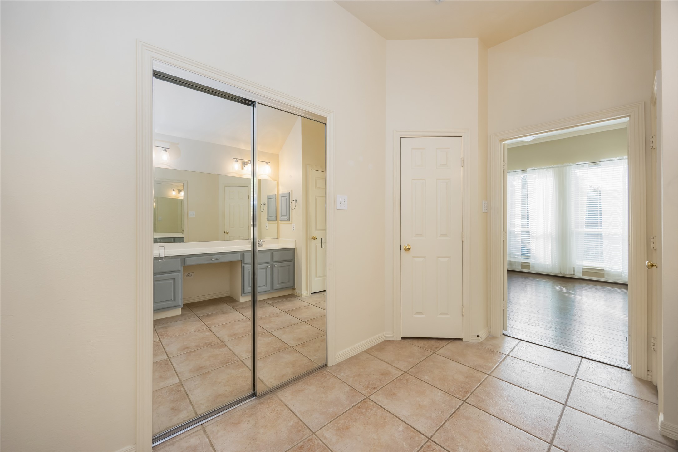 25619 Myrtle Springs Spring, TX 77373 - Photo 20 of 29 an empty room that has a glass door and shower