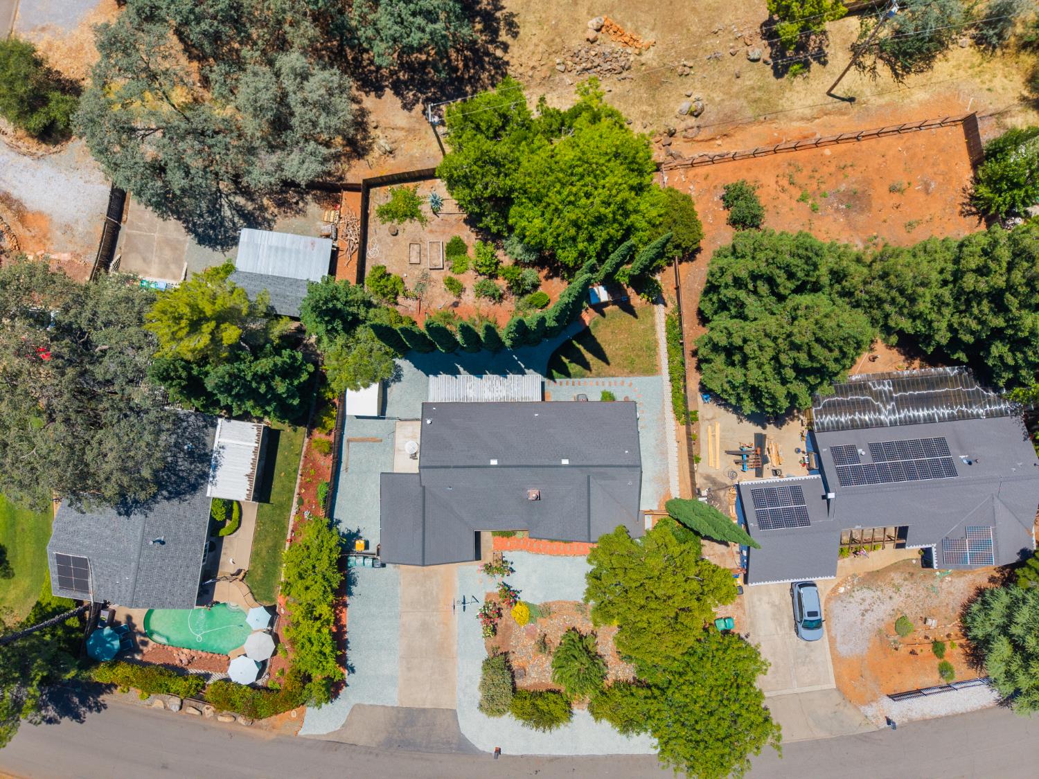 2586 Dudley Drive Rescue, CA 95672 - Photo 34 of 38