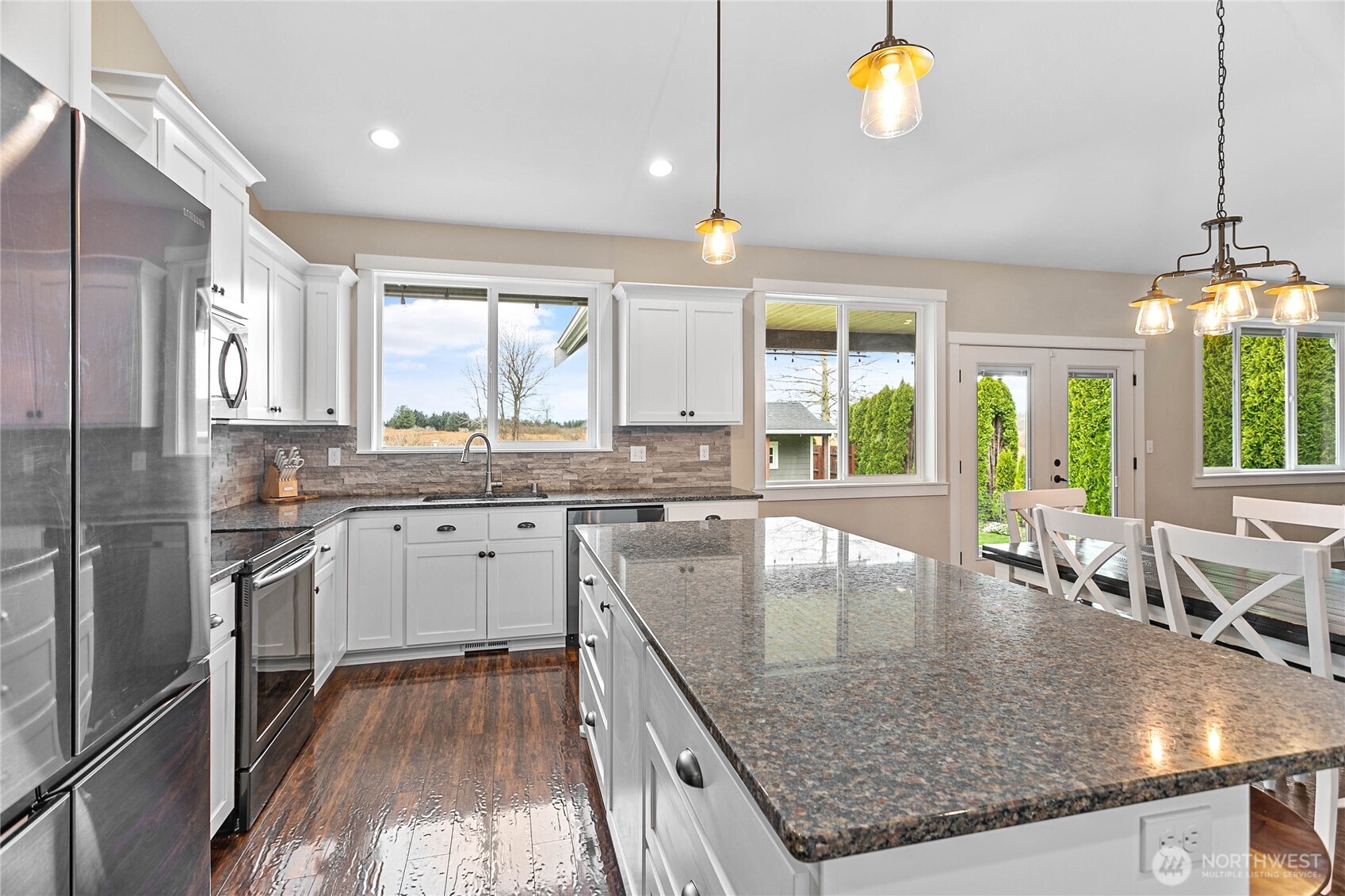 715 Red Maple Loop Everson, WA 98247 - Photo 12 of 38