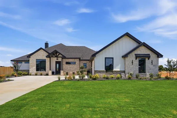$599,900 | 111 Bluestem Road, Abilene, TX 79606
