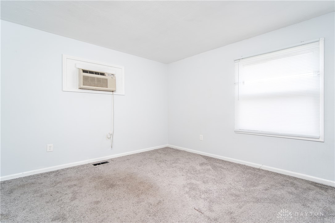 4149 Klepinger Road Dayton, OH 45416 - Photo 14 of 18 Gallery Image 14