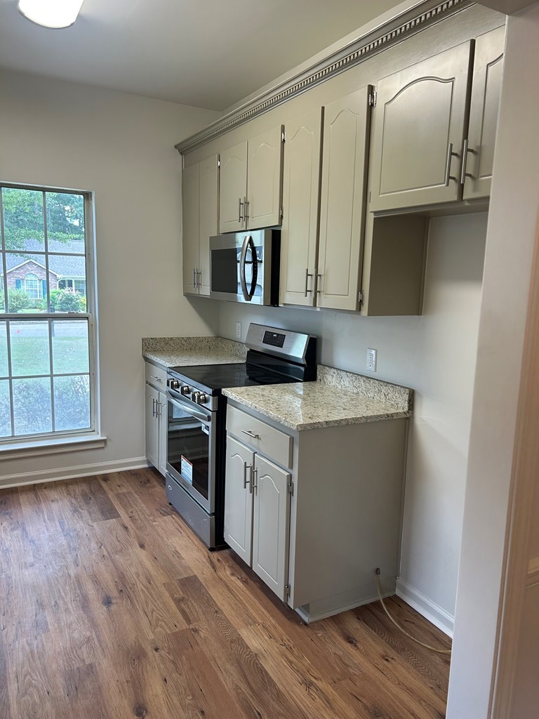 107 Cumberland Drive Dothan, AL 36301 - Photo 4 of 16