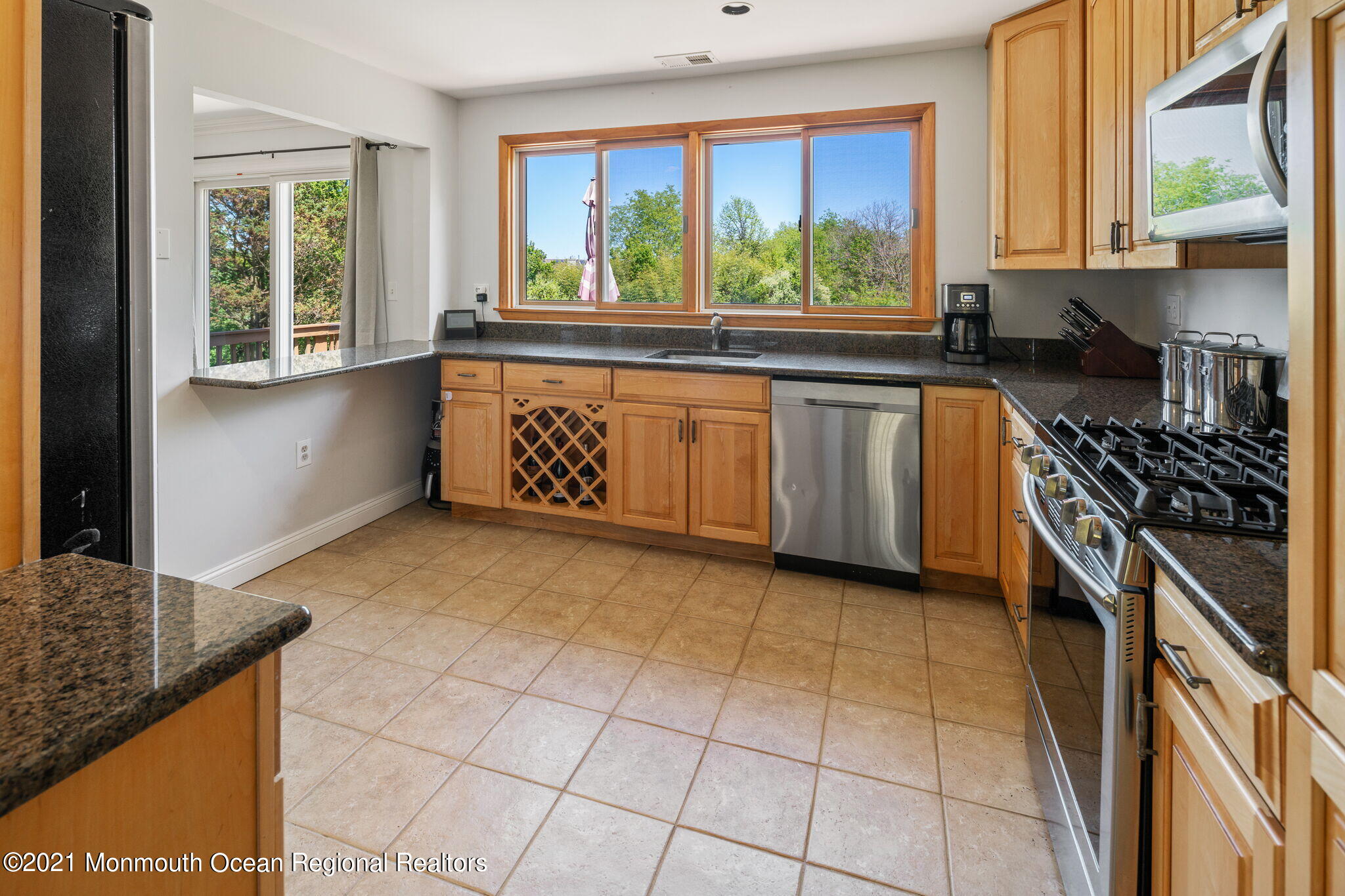 51 Agress Road Millstone Township, NJ 08535 - Photo 11 of 44 011-original-photo