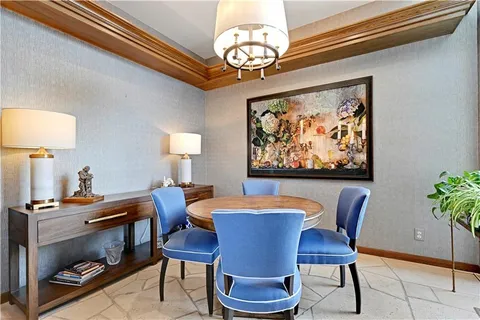 $4,500,000 | 16900 South Highland Ridge Drive, Loch Lloyd, MO 64012