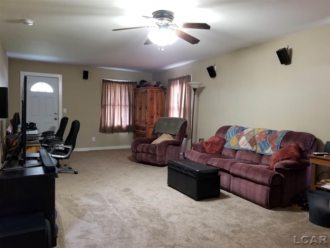 13431 Sherman Road Milan, MI 48160 - Photo 11 of 41 31344231-10.JPG