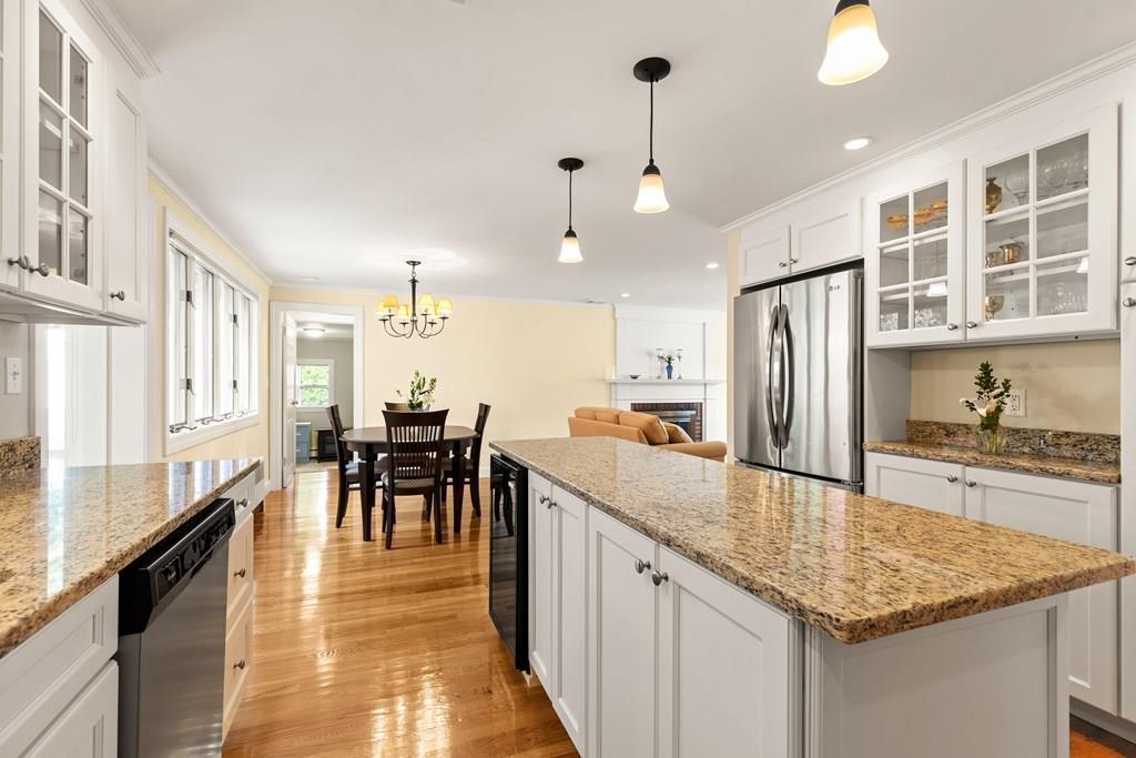 108 Edgewood Road Westwood, MA 02090 - Photo 11 of 32 Gallery Image 11