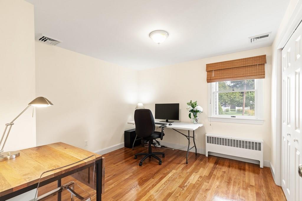 108 Edgewood Road Westwood, MA 02090 - Photo 27 of 32 Gallery Image 27