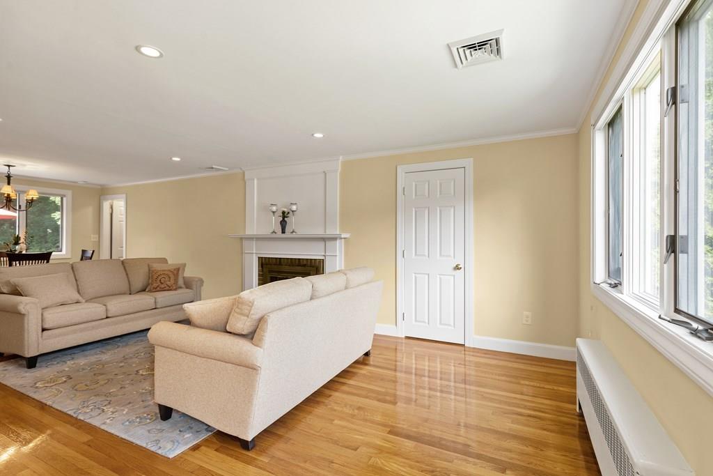108 Edgewood Road Westwood, MA 02090 - Photo 4 of 32 Gallery Image 4
