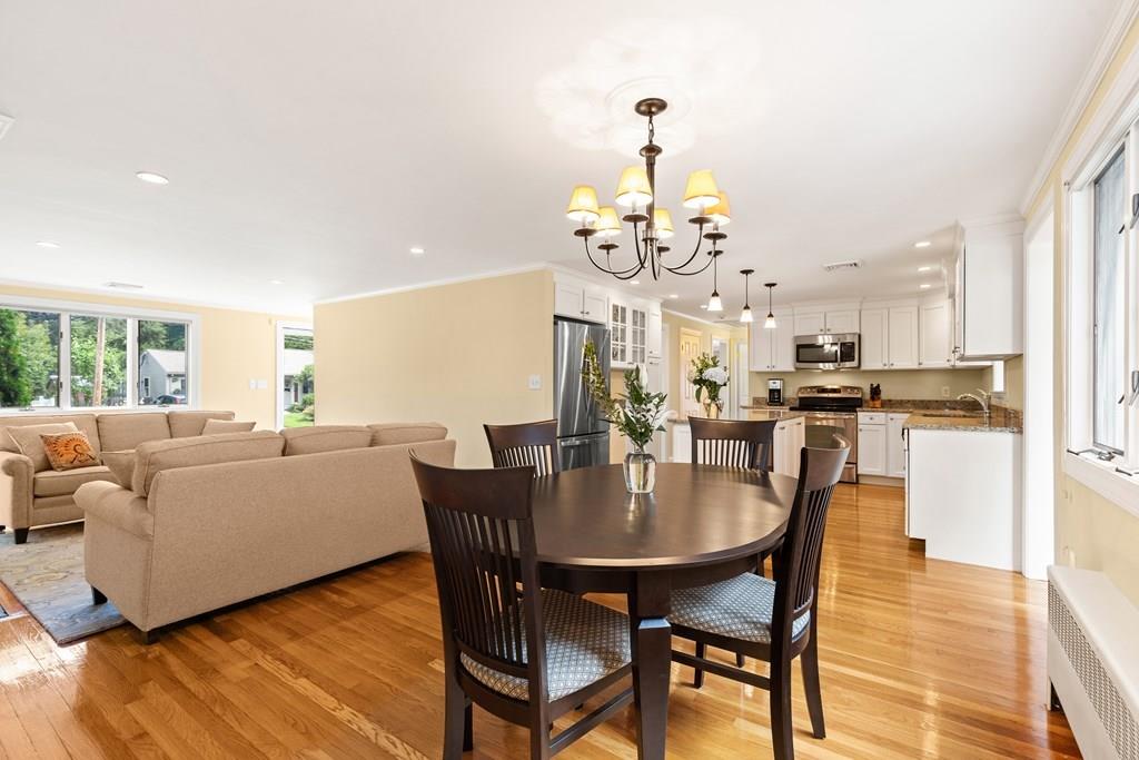 108 Edgewood Road Westwood, MA 02090 - Photo 9 of 32 Gallery Image 9