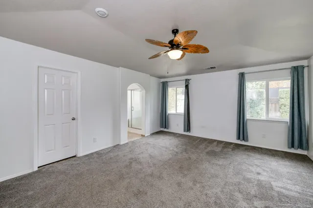 $390,000 | 1810 North Jasmine Avenue, Reedley, CA 93654