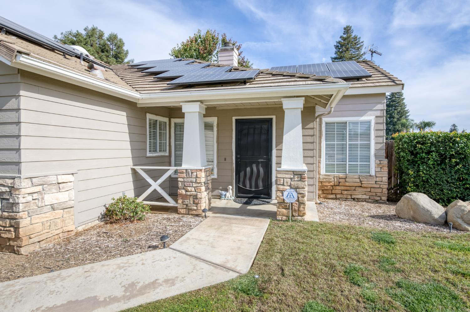 1810 North Jasmine Avenue Reedley, CA 93654 - Photo 4 of 36 Gallery Image 4