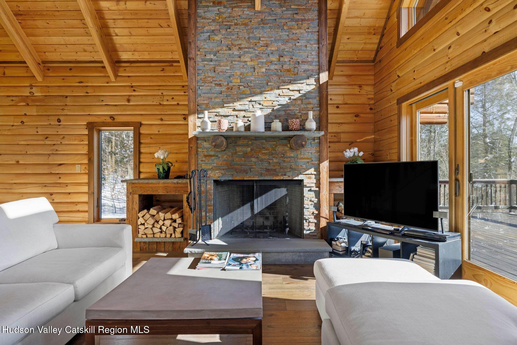 42 North Ridge Extension Windham, NY 12496 - Photo 4 of 72 photo_online_035