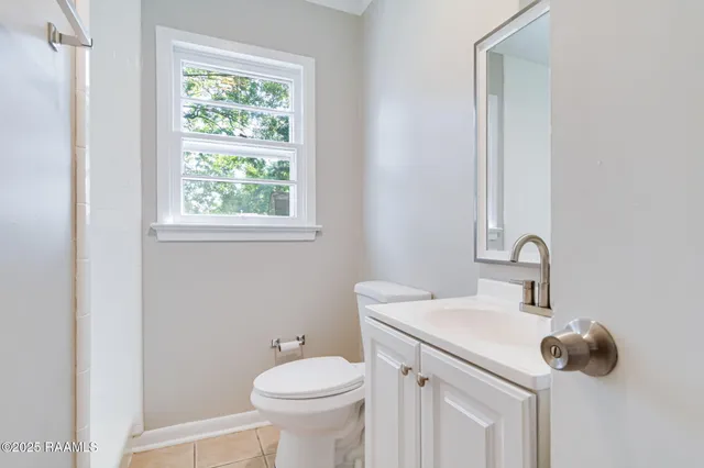 $205,000 | 329 Alice Drive, Lafayette, LA 70503