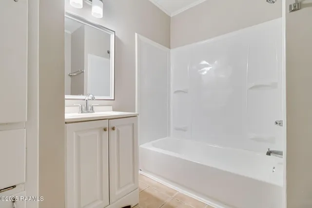 $205,000 | 329 Alice Drive, Lafayette, LA 70503