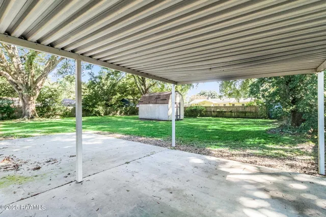 $205,000 | 329 Alice Drive, Lafayette, LA 70503