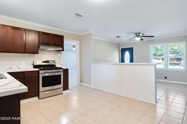 $205,000 | 329 Alice Drive, Lafayette, LA 70503