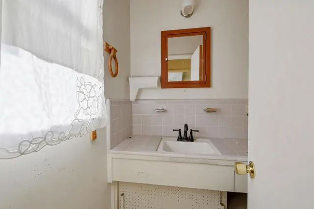 $799,000 | 691 Lotus Street, San Jose, CA 95116