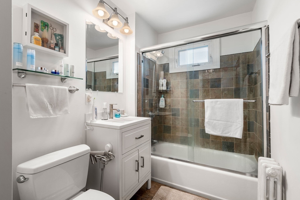 41 Governor Winthrop Road, Unit 1 Somerville, MA 02145 - Photo 12 of 20