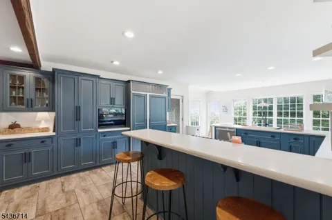 $1,250,000 | 20 Ridge Road, Tewksbury Township, NJ 08833