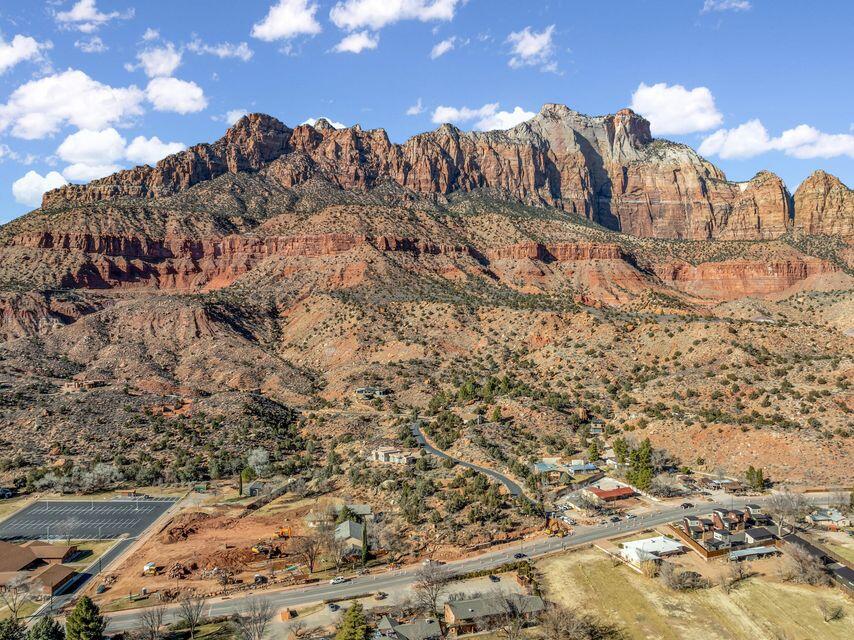 161 & 162 Springdale, UT 84767 - Photo 10 of 12 20241003150907799766000000-o