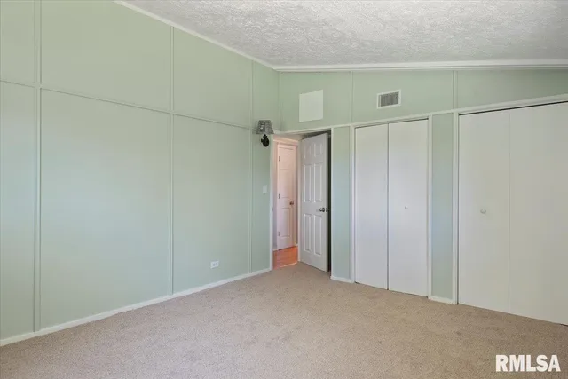 $239,000 | 17279 River View Road, Petersburg, IL 62675