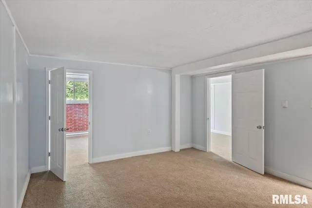 $239,000 | 17279 River View Road, Petersburg, IL 62675