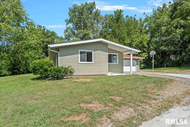 $239,000 | 17279 River View Road, Petersburg, IL 62675