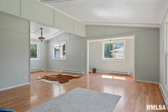 $239,000 | 17279 River View Road, Petersburg, IL 62675