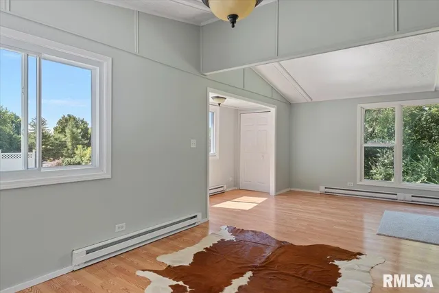 $239,000 | 17279 River View Road, Petersburg, IL 62675