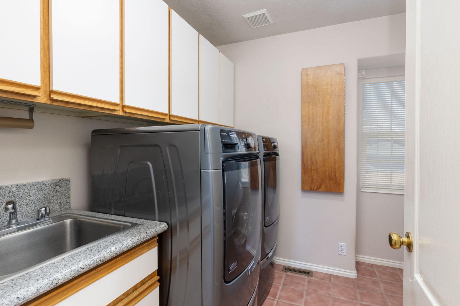 1910 Ruby View Drive Elko, NV 89801 - Photo 35 of 50 Gallery Image 35