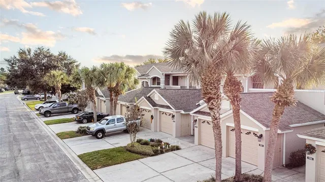 $270,000 | 9434 Myrtle Creek Lane, Unit 905, Orlando, FL 32832