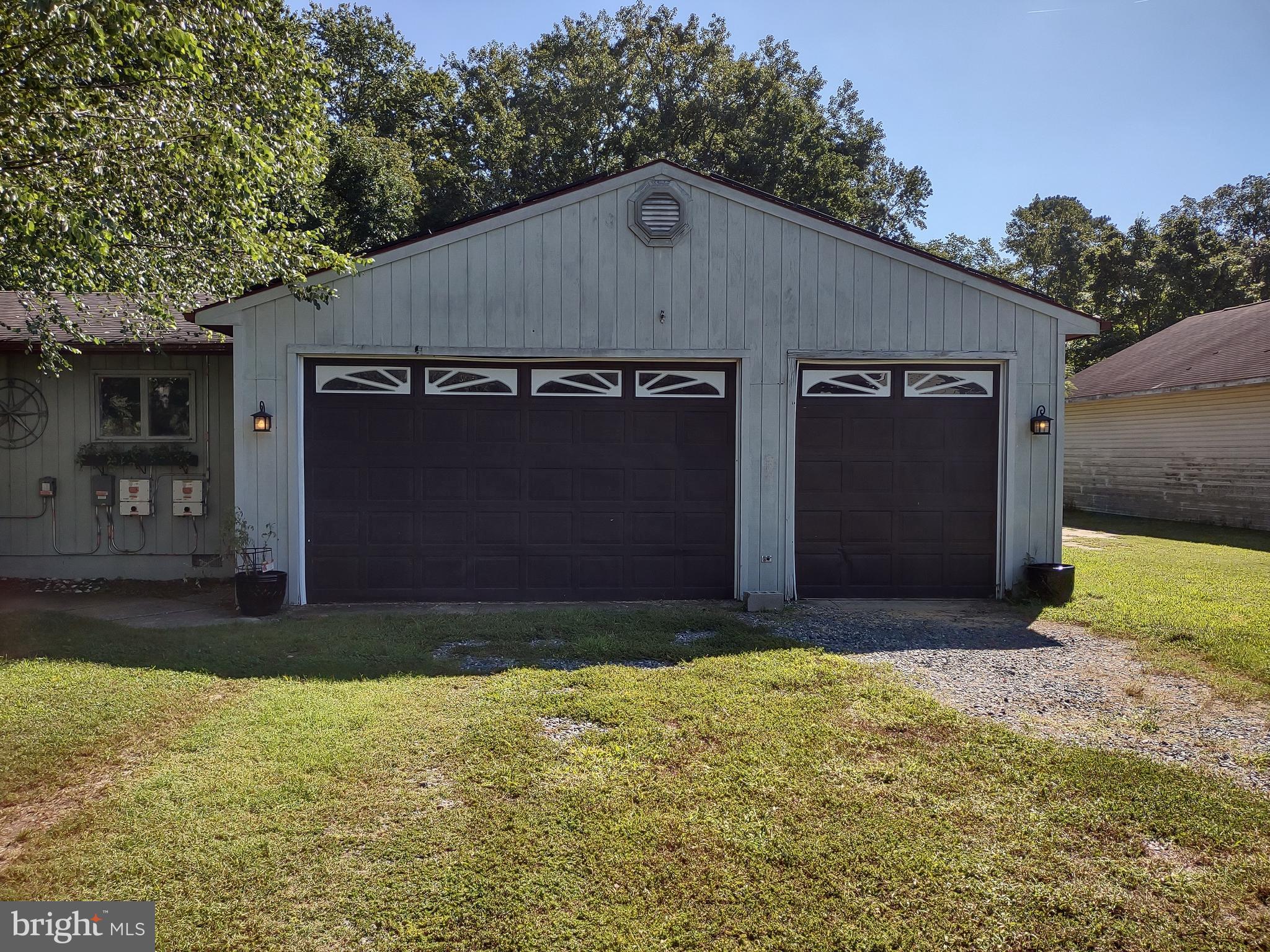 26927 Siloam Road Salisbury, MD 21801 - Photo 17 of 32 Large garage