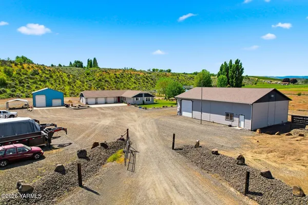 $750,000 | 15180 Cottonwood Canyon Road, Yakima, WA 98908