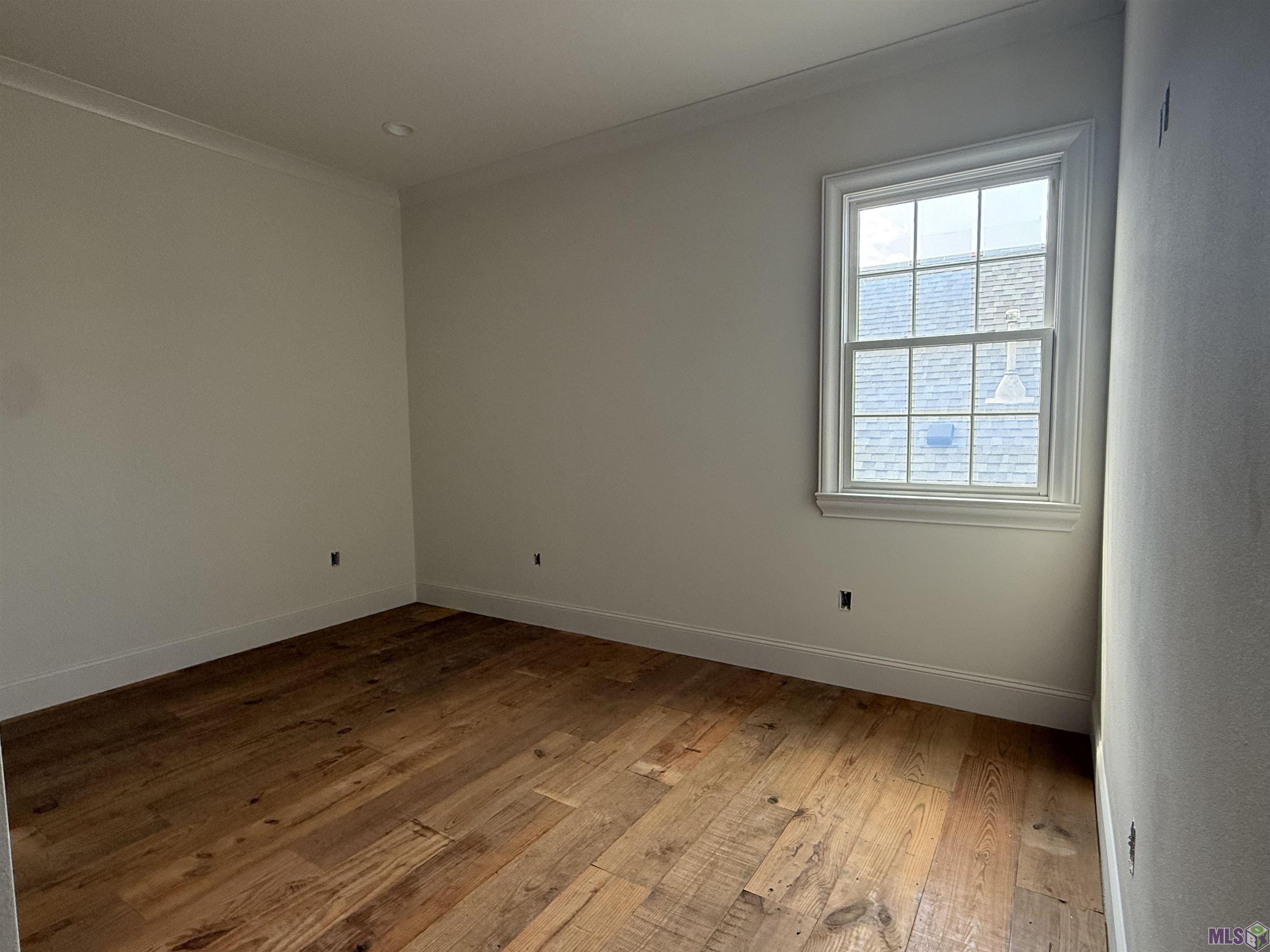 11541 Cypress Barn Drive Baton Rouge, LA 70810 - Photo 19 of 33 Upstairs bedroom 5