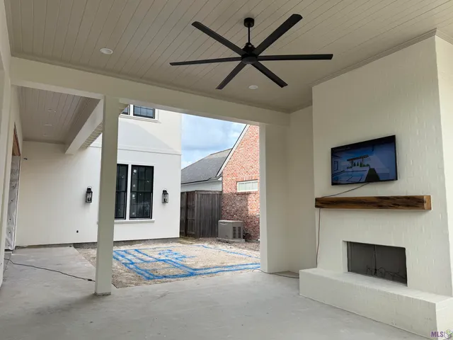 $1,650,000 | 11541 Cypress Barn Drive, Baton Rouge, LA 70810