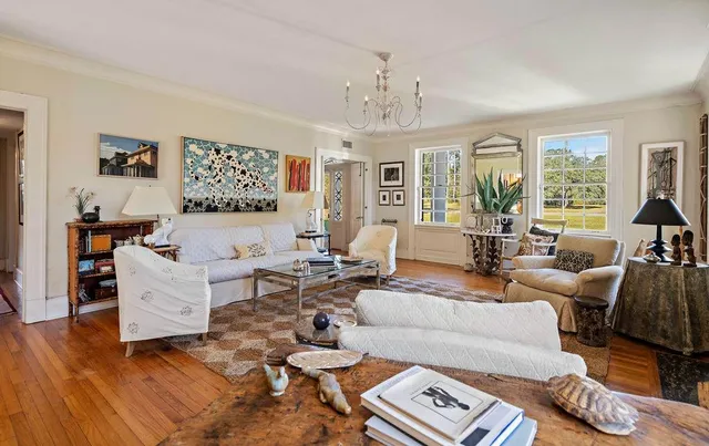 $1,049,000 | 10296 Highway 190, Hammond, LA 70403