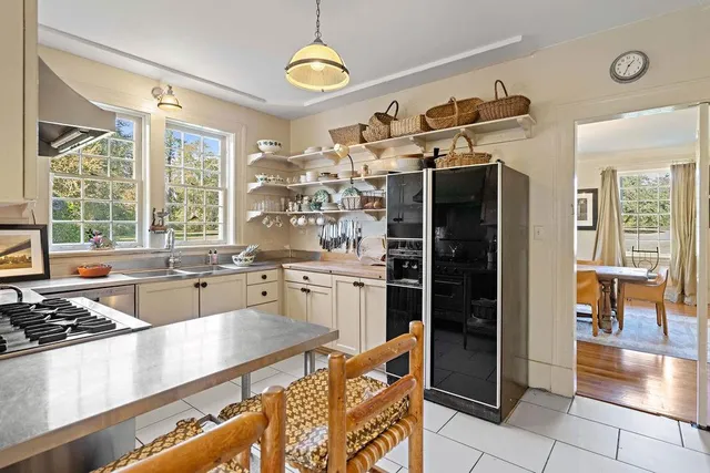 $1,049,000 | 10296 Highway 190, Hammond, LA 70403