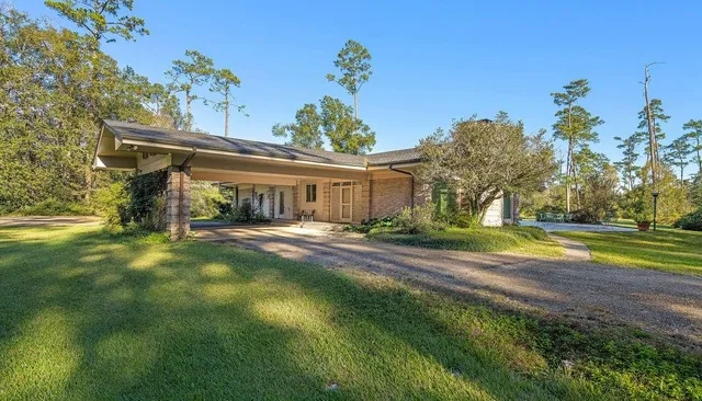 $1,049,000 | 10296 Highway 190, Hammond, LA 70403