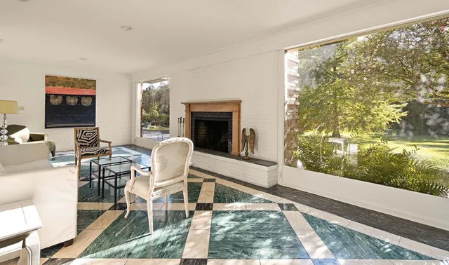 $1,049,000 | 10296 Highway 190, Hammond, LA 70403