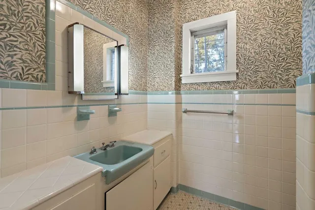 $1,049,000 | 10296 Highway 190, Hammond, LA 70403