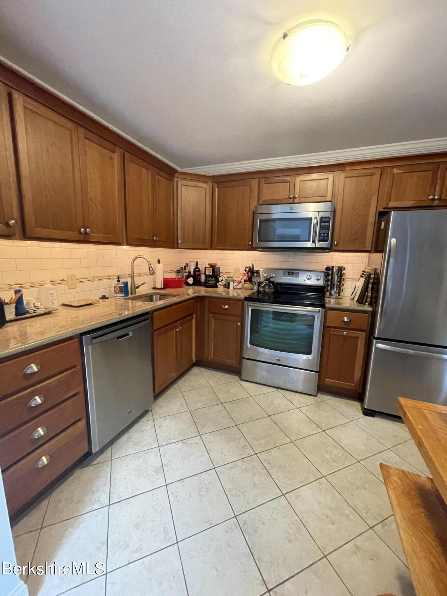 37 Corey Road, Unit 55 Hancock, MA 01237 - Photo 23 of 35 01FC646E-782B-4339-8E0D-C8272643E1A1