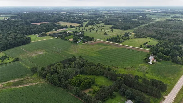 $415,900 | Hwy T New London Wi 54961, Unit 2, New London, WI 54961