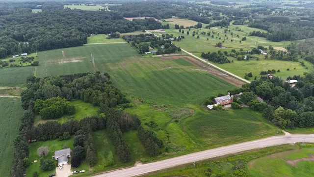 $415,900 | Hwy T New London Wi 54961, Unit 2, New London, WI 54961