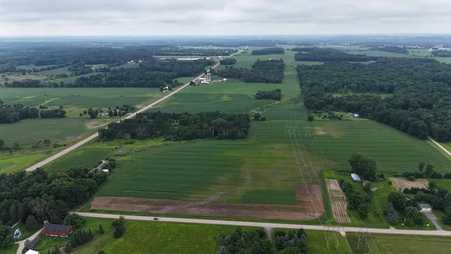 $415,900 | Hwy T New London Wi 54961, Unit 2, New London, WI 54961