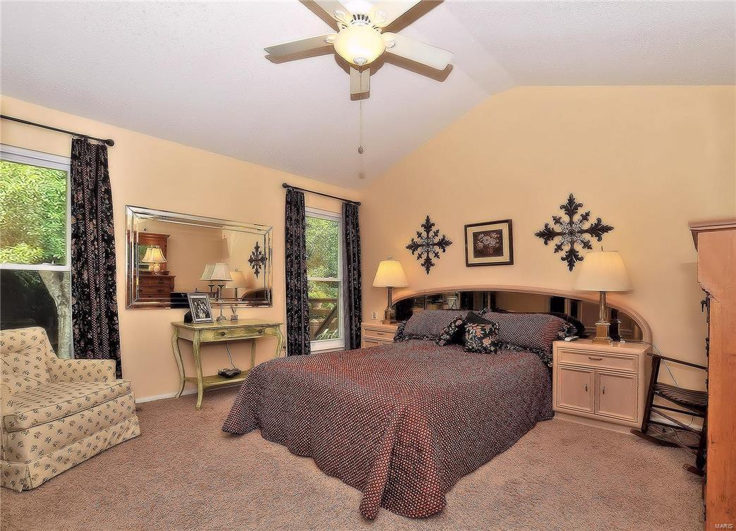 943 Hemingway Lane Weldon Spring, MO 63304 - Photo 9 of 20