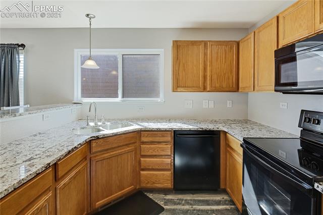 4532 Horse Tooth Road Colorado Springs, CO 80911 - Photo 9 of 35