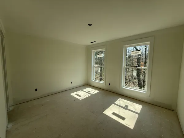 $700,000 | 10022 Forest Lane, Bon Aqua, TN 37025