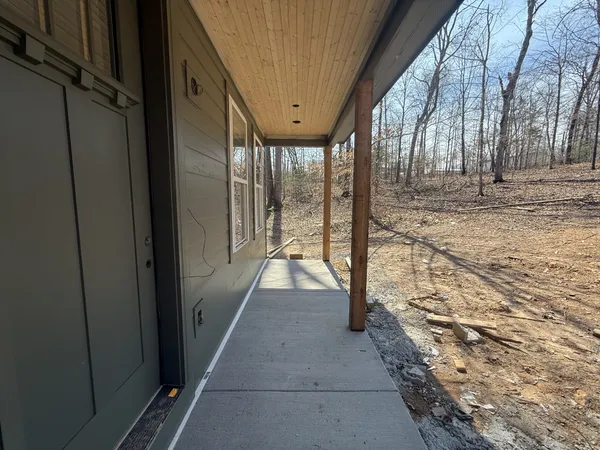 $700,000 | 10022 Forest Lane, Bon Aqua, TN 37025