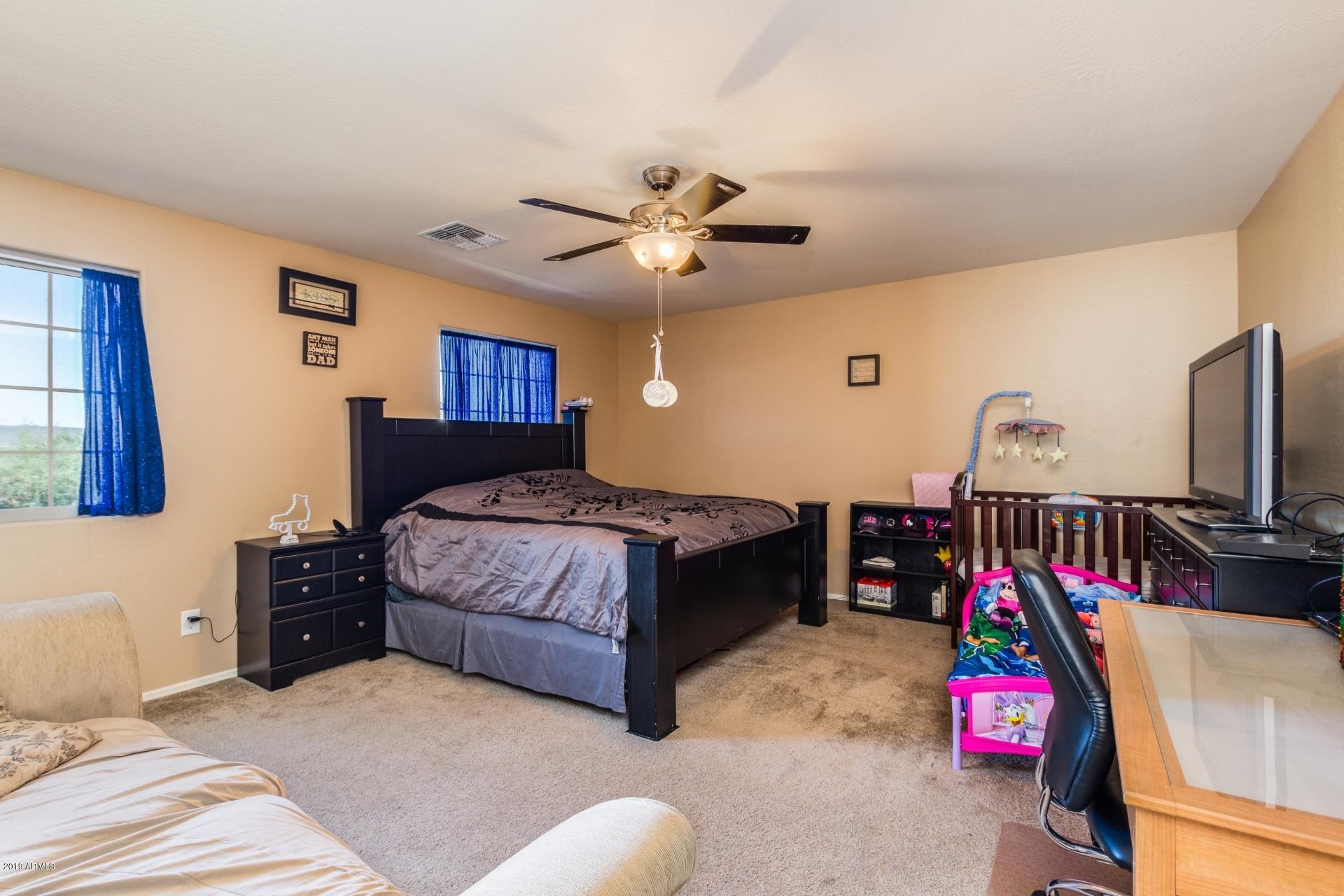 12131 West Rowel Road Peoria, AZ 85383 - Photo 11 of 25 0021-Rowel (9)