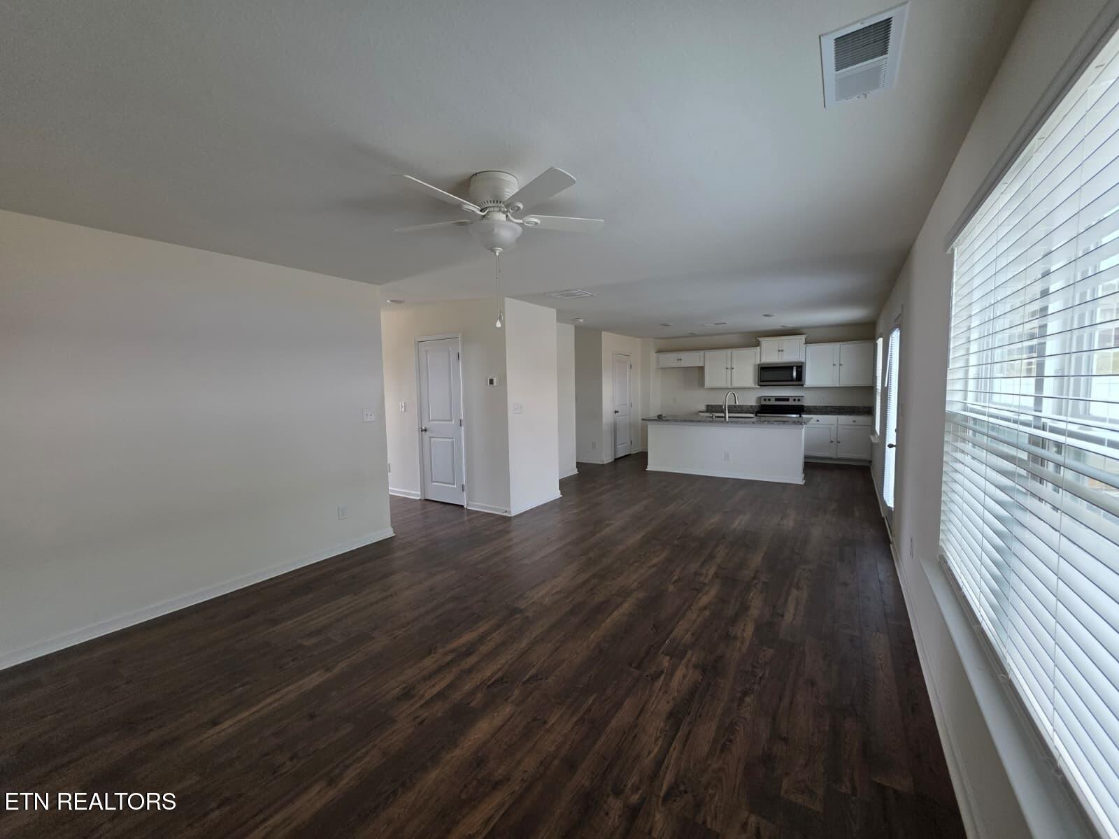 1428 Ridge Estates Drive Athens, TN 37303 - Photo 8 of 26 18